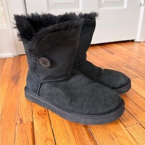 UGG Bailey Button Boot